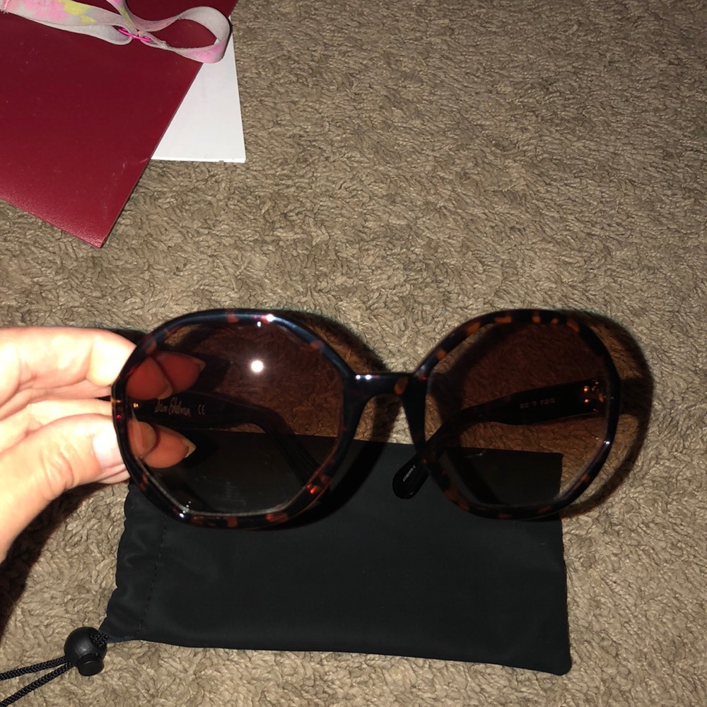 Sunglasses 🕶